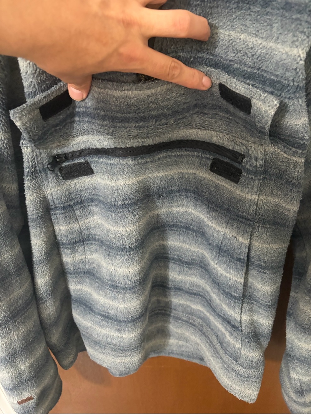 Billabong Men's Blue Striped Half-Zip Hooded Sweater with kangaroo pouch - Picture 3 of 4